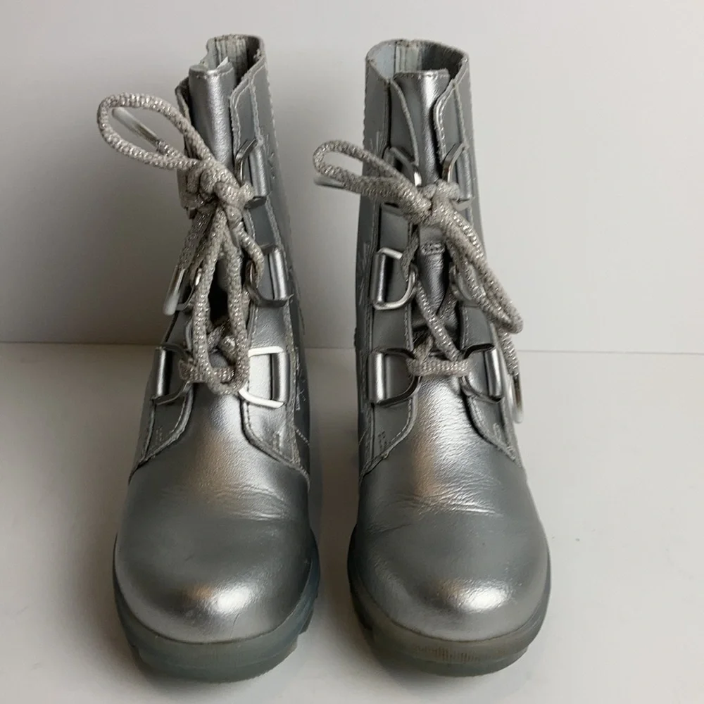 Sorel disney frozen